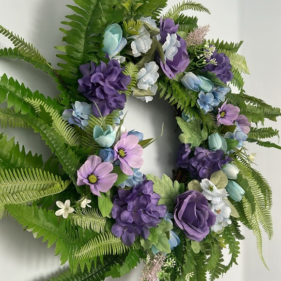 Spring Wreath With Blue Tulips & Purple Florals 25” Diameter On Grapevine Base - Picture 2 of 13